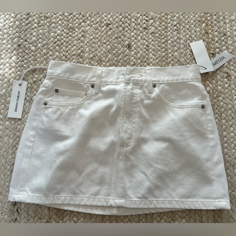 Denim forum Jean skirt- NWT